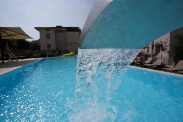 Tecnopiscine lo stile nel professionale